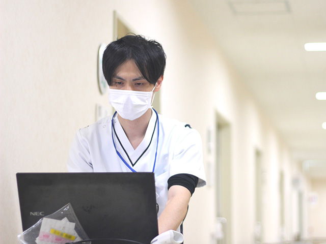 職場の先輩たち　先輩ナースからひとこと⑤